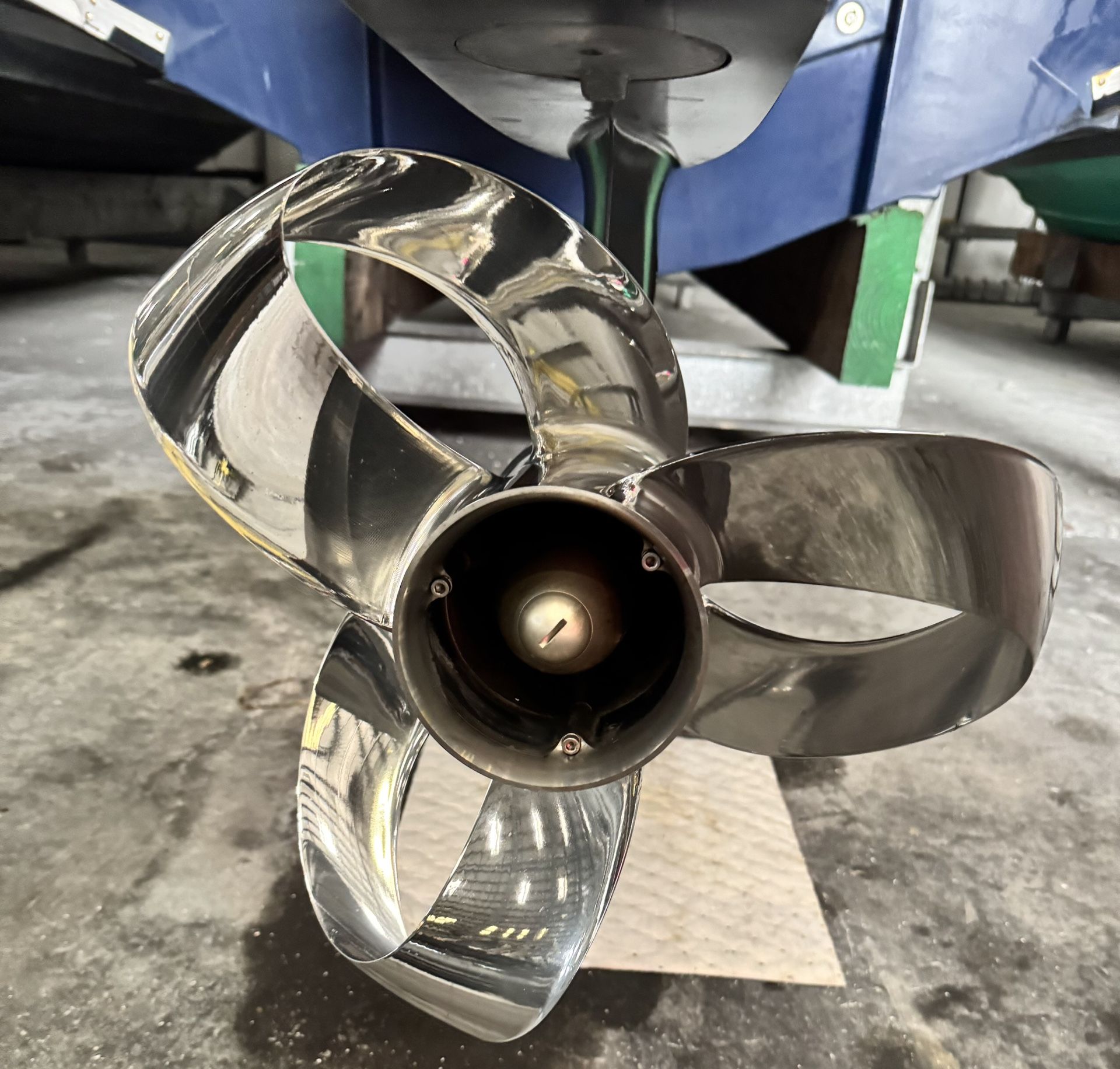 2025 Sharrow Marine MX