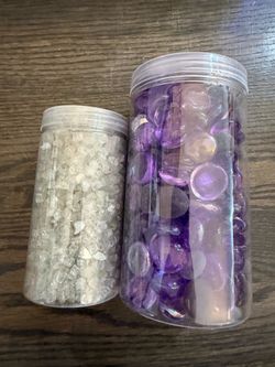 Decorative filler