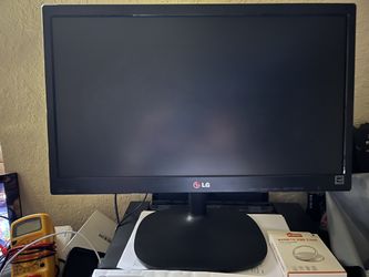 LG 20M35D-B Black 20" 5ms Widescreen LED Backlight LCD Monitor200 cd/m2 5,000,000:1