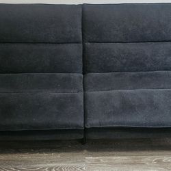 Black Futon 