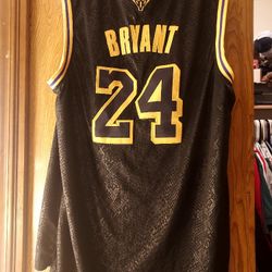 Mens Kobe Bryant Momba XL Jersey 