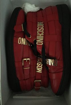 Men’s Moschino Sneakers