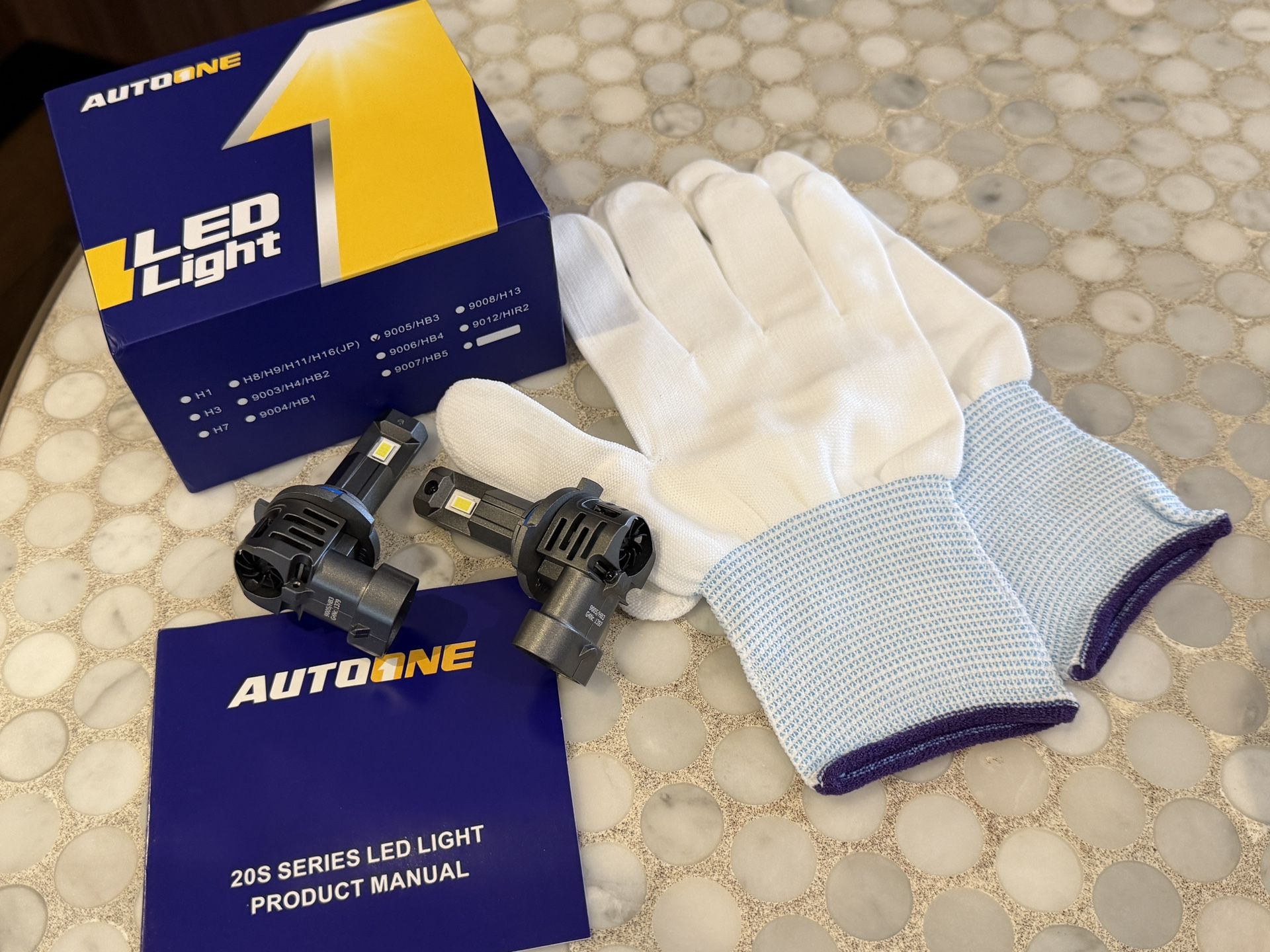Brand New AUTOONE 9005 Bulbs, 700% Brighter 24000 Lumens 6500K HB3 Bulbs SKU192-S1