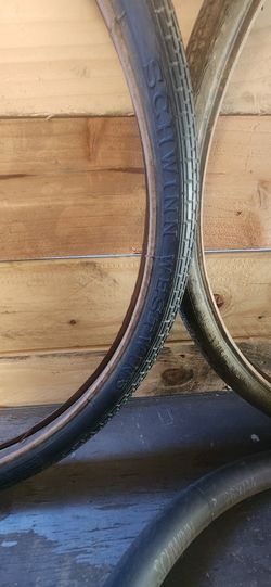 Schwinn Tires And Innertubes 
