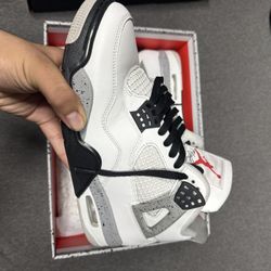 Jordan 4 White Cement 