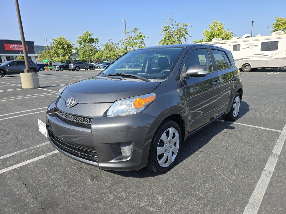 2012 Scion xD