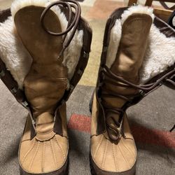 Brand New Ugg Boots  Size 5 1/2