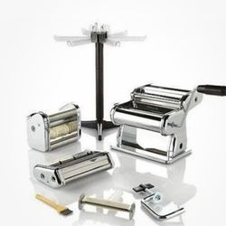 Wolf Gang Puck Past Making Kit 