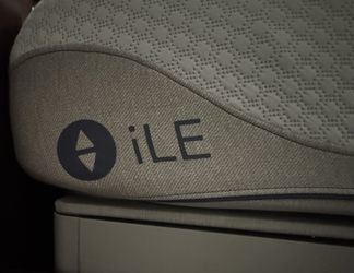 SleepNumber Bed And Furniture 