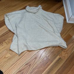 Turtle Neck Sweater Size Medium Female 