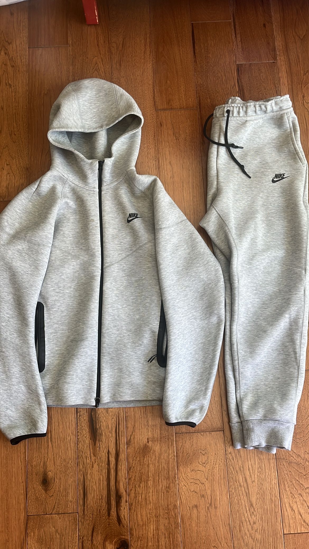 Nike Tech Fleece