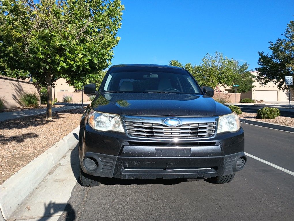 2010 Subaru Forester AWD $3200