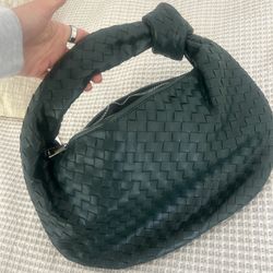 Green Woven Leather Purse 