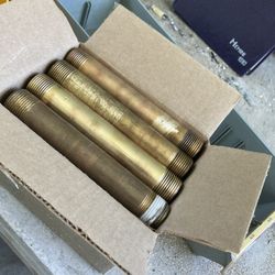 BRASS PIPE NIPPLES 