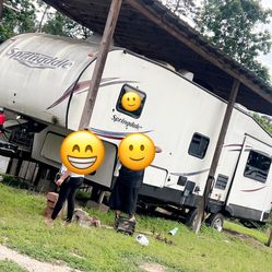 springdale 2015 rv in good condition 