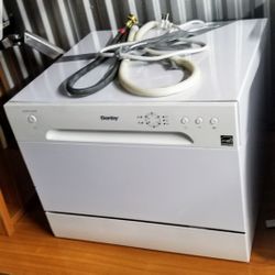 Danby 22" White Countertop Dishwasher - DDW621WH

