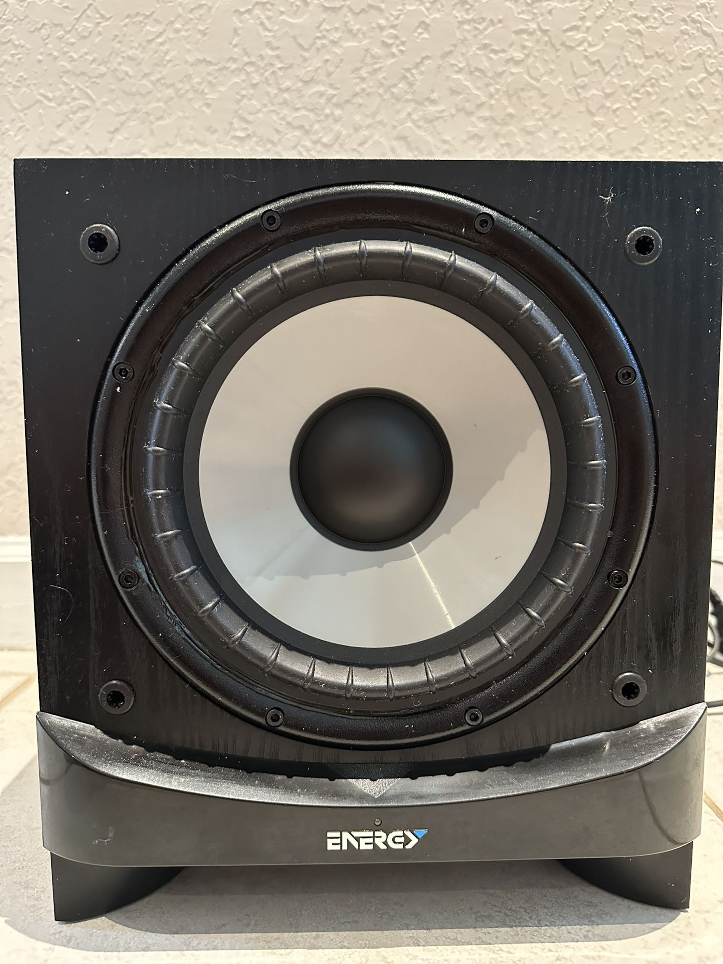 Energy By Klipsch ESW-C8 Compact Subwoofer 240 Watts peak 36 Hz Like New