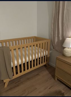Non Toxic Crib & Mattress