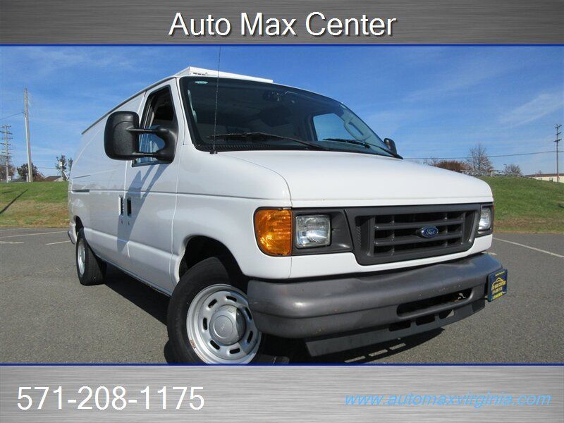 2006 Ford Econoline Cargo Van