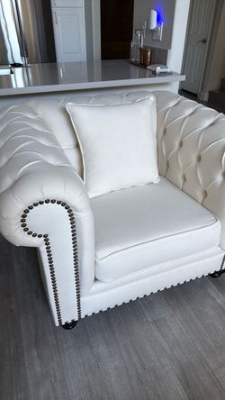 White Tufted Chesterfield Accent Chair