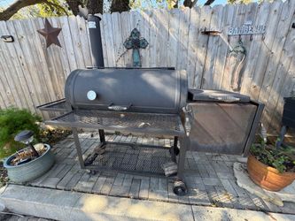 Pits by JJ - Great Off set Smoker - Made in Houston
