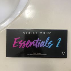 Violet Voss Essentials 2 Eyeshadow Palette