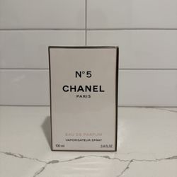 Chanel No•5