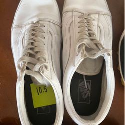 Men’s Shoes - Size 10/10.5