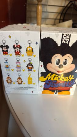 Mickey And Family Labubu