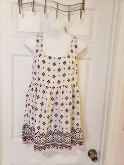 Junior's Dress Size Small 6