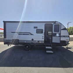 2025 Coachmen Catalina 184bhsx