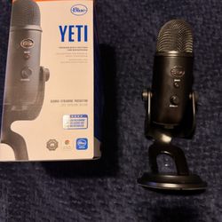 Blue Yeti USB Microphone 