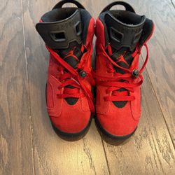 Youth Air Jordan 6 Red/Black – Size 3.5Y – Barely Worn 🔥