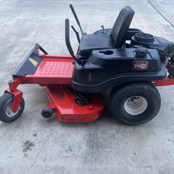 Tractor Toro 