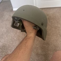 Military Grade Kevlar Combat Helmet 