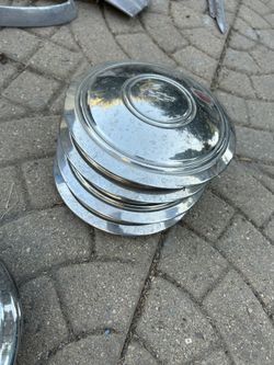 Chevy 6” Center Caps