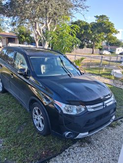 2015 Mitsubishi outlander