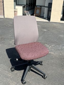 Nice Office Chair With Wheels -$20