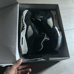 Jordan 5 Black 