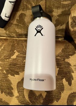 Hydro Flask Water Bottle 32 Oz - White