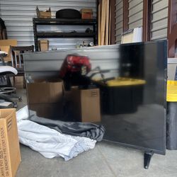 43” 4k Insignia Smart Tv With Fire Tv