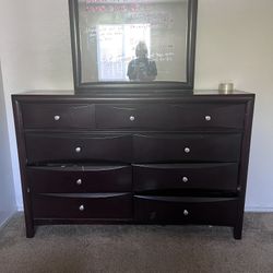 Brown 9 Drawer Dresser