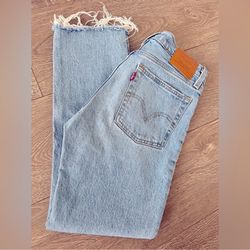 Levi’s 501 Wedgie Straight Women’s Jeans