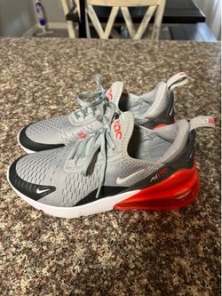 Nike Air Max 270