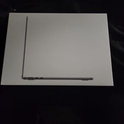  macbook air13-6inch  with apple m2 