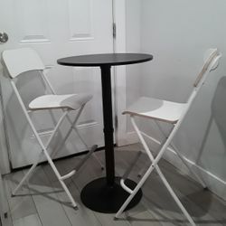 Cocktail Table With Two Stools 24 Inches Height Seat 