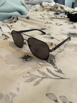 Gucci Sunglasses (BEST OFFER)