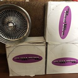 *** Universal Pattern*** Real Chrome wire rims