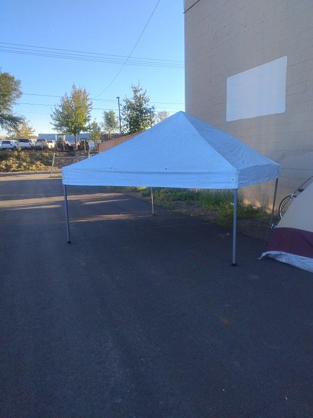 Canopy 10x10 From Costco Great Condition