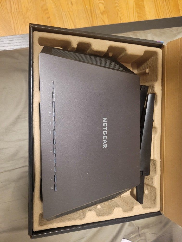 Nighthawk Ac1900 Router